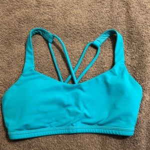 Lululemon Free to Be Bra / Blue - Size 2